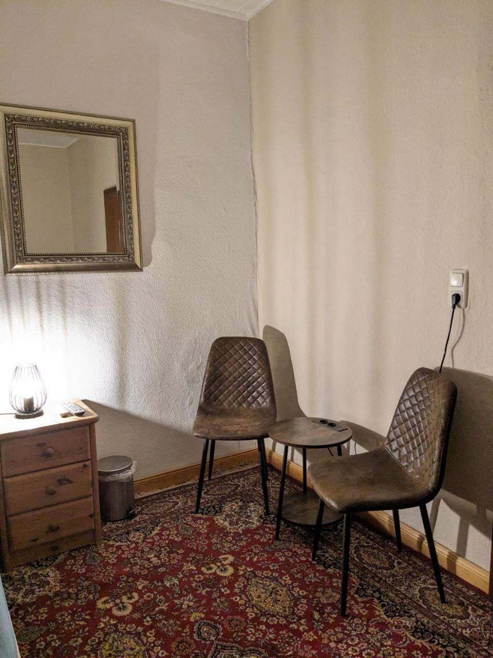 Gasthaus "Zum Goldenen Ross" Uhlstädt 외부 사진